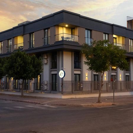 Rudblu Suites Анталия Екстериор снимка
